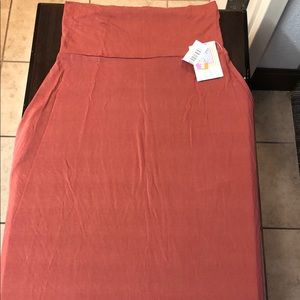 LulaRoe Medium Maxi